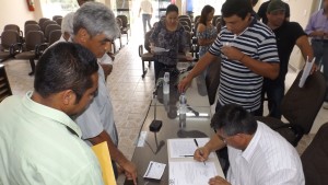 recebimento dos oficios pelo assessor Nilson