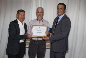 Ato simbólico da entrega do diploma  aos vereadores(as)